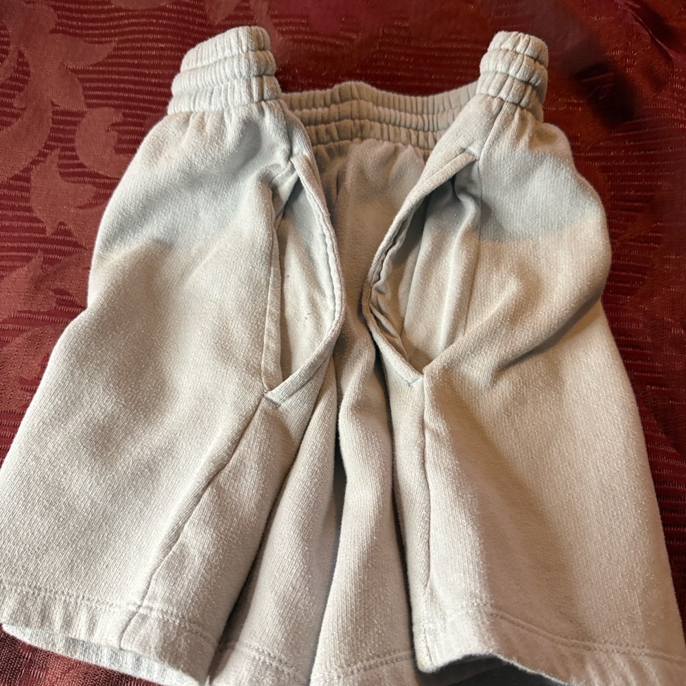 PINK Victoria's Secret Heather Gray Shorts - Picture 4 of 4